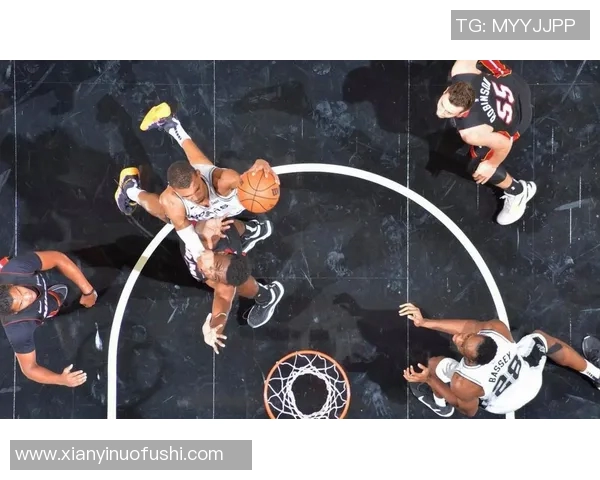 太阳队与马刺激战正酣谁能在这场对决中笑到最后